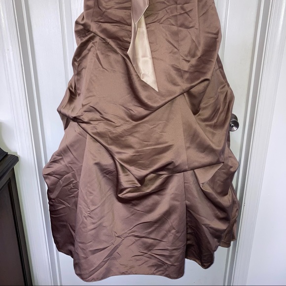 🟣4/$20 David’s Bridal Prom Dress 12 Light Brown - Picture 2 of 9